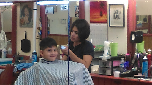 Barber Shop «Scissors And Comb Barbershop», reviews and photos, 10659 Grand Ave, Sun City, AZ 85351, USA