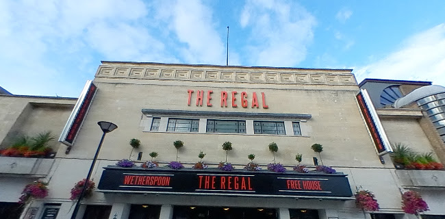 Comments and reviews of The Regal - JD Wetherspoon