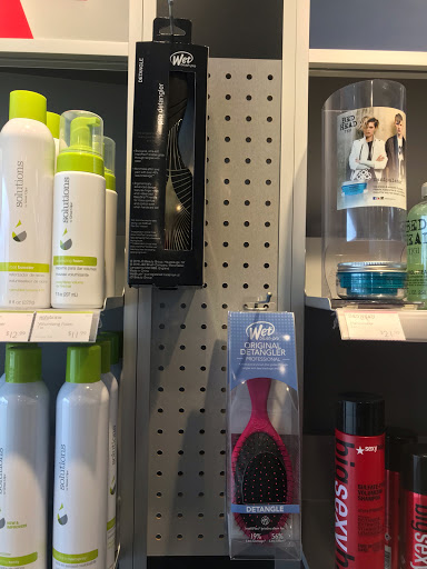 Hair Salon «Great Clips», reviews and photos, 5191 Hampsted Village Center Way, New Albany, OH 43054, USA