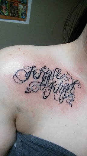 Tattoo Shop «UnderGround-Ink Tattoo Gallery», reviews and photos, 2106 W Gentry Pkwy, Tyler, TX 75702, USA