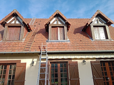 LES COUVREURS MAYER : DES EXPERTS AU SERVICE DE VOTRE TOITURE à Pontoise