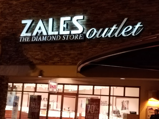 Jewelry Store «Zales - The Diamond Store», reviews and photos, 1001 N Arney Rd #83, Woodburn, OR 97071, USA