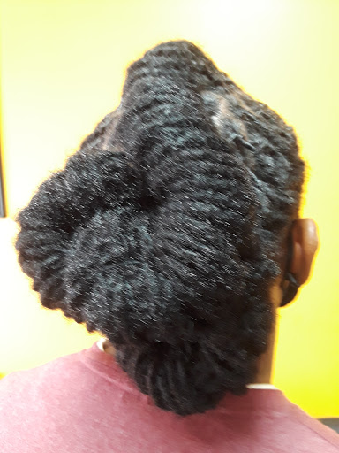 Beauty Salon «J J Hair & Nail Salon Inc», reviews and photos, 4071 NW 34th St, Lauderdale Lakes, FL 33319, USA