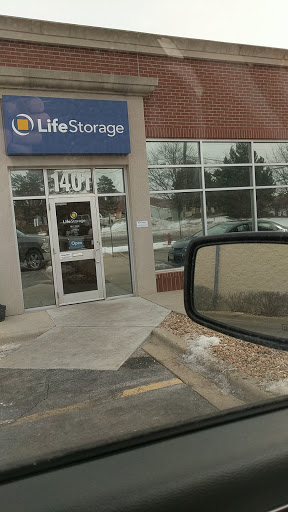 Self-Storage Facility «Life Storage», reviews and photos, 1401 N Plum Grove Rd, Schaumburg, IL 60173, USA