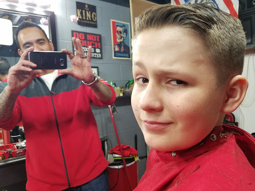 Barber Shop «Wise Guys Old School Barber Shop», reviews and photos, 610 Cedar St, Cedar Hill, TX 75104, USA