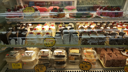 Grocery Store «Fiesta Market», reviews and photos, 160 N Bolingbrook Dr, Bolingbrook, IL 60440, USA