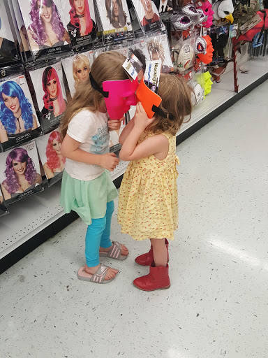 Thrift Store «Goodwill Thrift Store», reviews and photos, 13920 SW Pacific Hwy, Tigard, OR 97223, USA