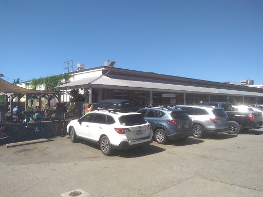 Grocery Store «Saxapahaw General Store», reviews and photos, 1735 Saxapahaw-Bethlehem Church Rd, Saxapahaw, NC 27340, USA