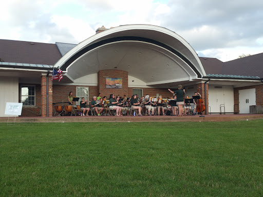 Community Center «Irwin Community Center & Irwin Park», reviews and photos, 18120 Highland Ave, Homewood, IL 60430, USA