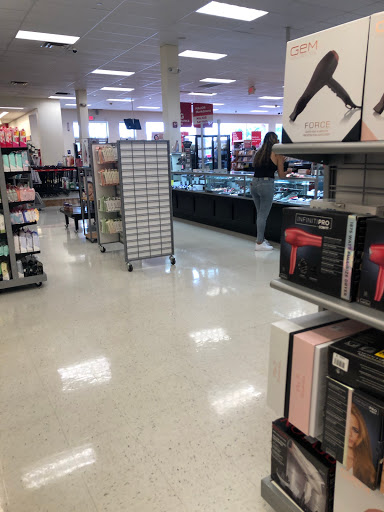 Department Store «T.J. Maxx», reviews and photos, 105 E Street Rd, Feasterville-Trevose, PA 19053, USA