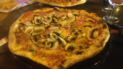 Pizzas Au Feu De Bois à Fleury