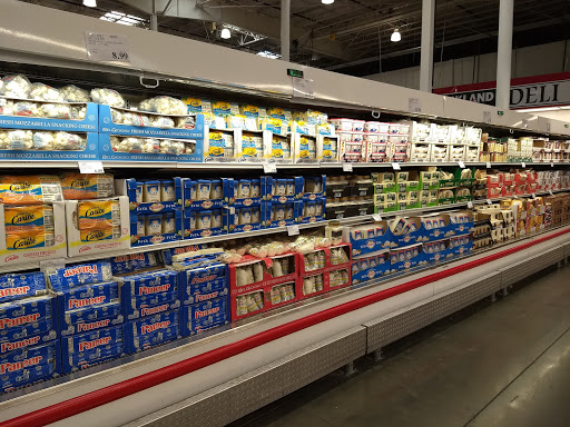 Warehouse store «Costco Wholesale», reviews and photos, 14390 Chantilly Crossing Ln, Chantilly, VA 20151, USA