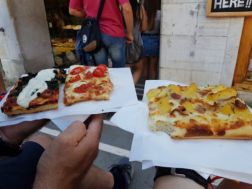 Cip Ciap La Bottega della Pizza