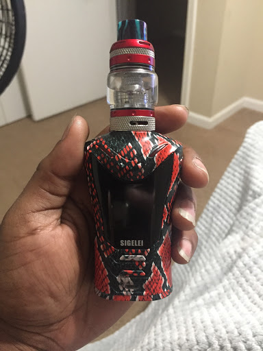 Juice Shop «V8P Bar - Buford Vape Shop», reviews and photos, 1620 Buford Hwy NE Suite #104, Buford, GA 30519, USA