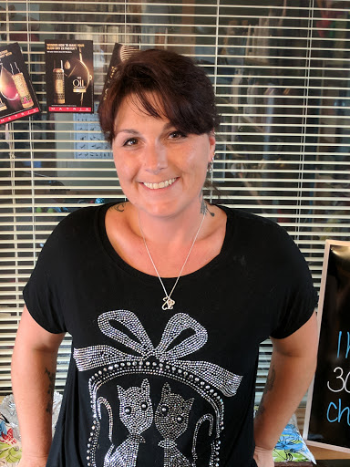 Hair Salon «Fantastic Sams Cut & Color», reviews and photos, 3418 8th St SW, Altoona, IA 50009, USA