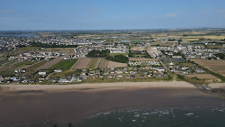 Fotografie cu Rush North Beach cu o linie de coastă spațioasă