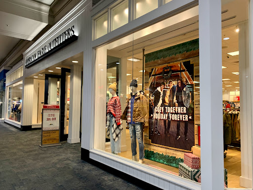 Shopping Mall «Eastwood Mall Complex», reviews and photos, 5555 Youngstown Warren Rd, Niles, OH 44446, USA