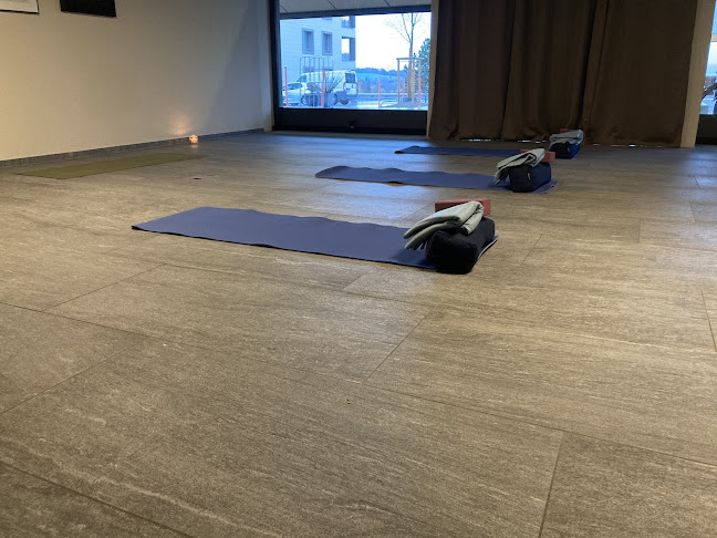 Rezensionen über Yoga Uitikon in Zürich - Yoga-Studio
