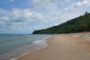 Phlai Dam Beach image