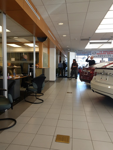 Car Dealer «Colonial Nissan Inc», reviews and photos, 117 Bustleton Pike, Feasterville-Trevose, PA 19053, USA