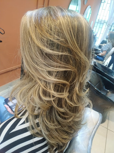 Logo da empresa - Studio28 jf Beleza e Estética