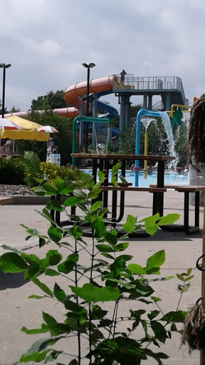 Water Park «David F. Schulz Aquatic Center», reviews and photos, 1301 W Hampton Ave, Milwaukee, WI 53209, USA