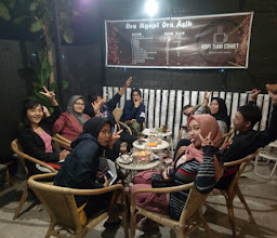 Kopitiam comet photo