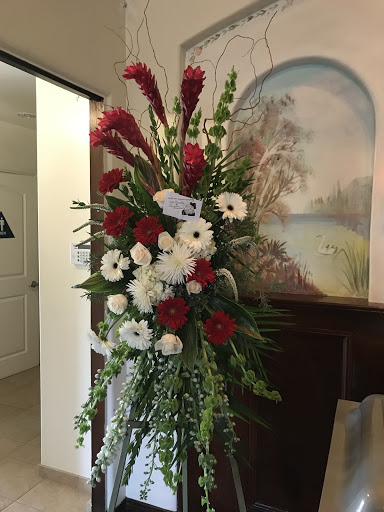 Florist «Chatsworth Florist», reviews and photos, 21727 Devonshire St, Chatsworth, CA 91311, USA