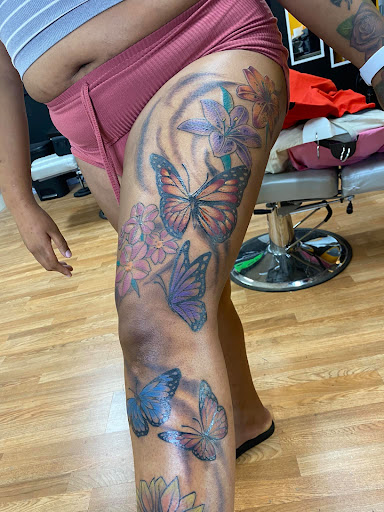 Explore pisces tattoo ideas, creative tattoo ideas in Chicago, available at Stencils Art Tattoos