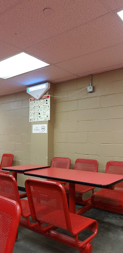 Shopping Mall «Metro Mall-Middle Village», reviews and photos, 6626 Metropolitan Ave, Middle Village, NY 11379, USA