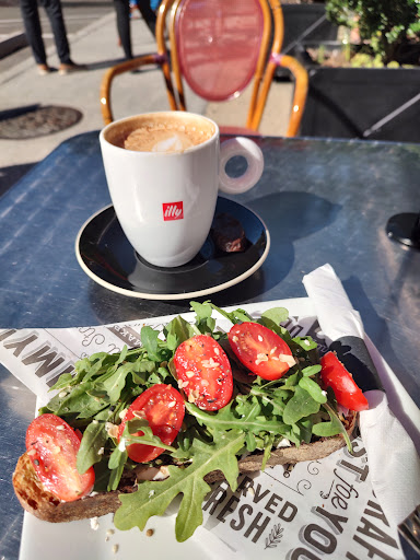 Shopping Mall «Colonial Village Shopping Center», reviews and photos, 1723 Wilson Blvd, Arlington, VA 22209, USA