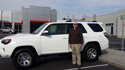 Toyota Dealer «Fred Anderson Toyota of Asheville», reviews and photos, 777 Brevard Rd, Asheville, NC 28806, USA