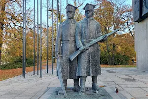 Pomnik Powstańców Wielkopolskich image
