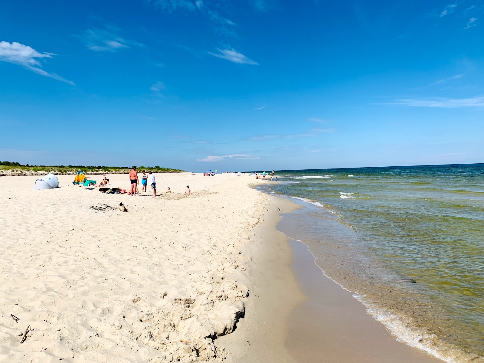 Foto af Plaza Helska med lys fint sand overflade