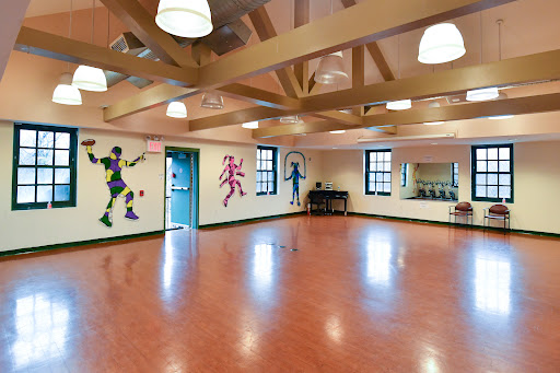 Recreation Center «Greenbelt Recreation Center», reviews and photos, 501 Brielle Ave, Staten Island, NY 10314, USA