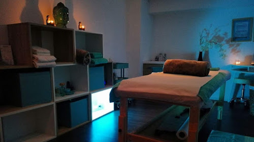 Cabinet Maeva Max - Centre de bien-être, massages et amincissement à Marseille