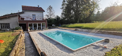 P.P.P EST - Piscines Provence Polyester à Andelnans
