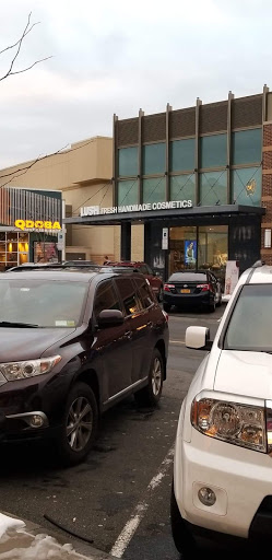 Cosmetics Store «Lush», reviews and photos, 2113 Fashion Dr, Nanuet, NY 10954, USA