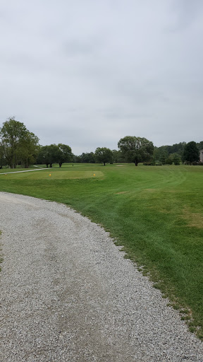 Golf Driving Range «Albany Golf Club», reviews and photos, 1100 Golf Course Dr, Albany, IN 47320, USA