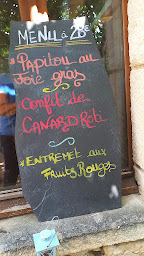 Photo n°66 de Les machicoulis à Castelnaud-la-Chapelle ()
