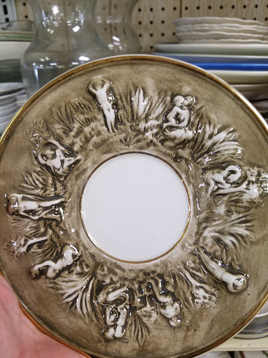 Clothing Store «BAM Thrift Store», reviews and photos, 1340 Madison Ave, Memphis, TN 38104, USA