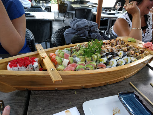 Umi Wok & Sushi To Go