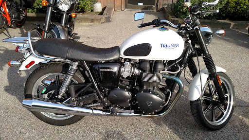 Motorcycle Dealer «Razee Motorcycle Center», reviews and photos, 730 Tower Hill Rd, North Kingstown, RI 02852, USA