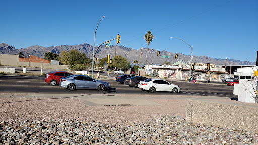 Pet Supply Store «O K Feed & Supply», reviews and photos, 3701 E Fort Lowell Rd, Tucson, AZ 85716, USA