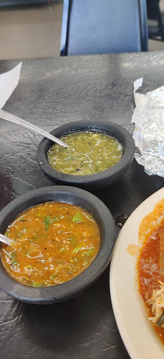 Mexican Restaurant «Los Alamos», reviews and photos, 1667 Summit St, Kansas City, MO 64108, USA