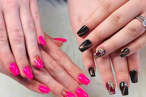 Pro Nails image