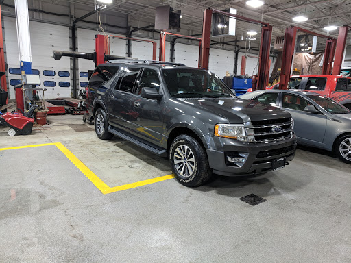 Ford Dealer «Napleton Ford in Libertyville», reviews and photos, 1010 S Milwaukee Ave, Libertyville, IL 60048, USA