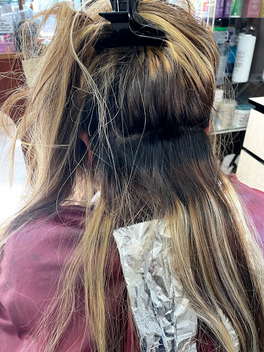 Beauty Salon «Magic Beauty Salon», reviews and photos, 861 N Lake Ave, Pasadena, CA 91104, USA
