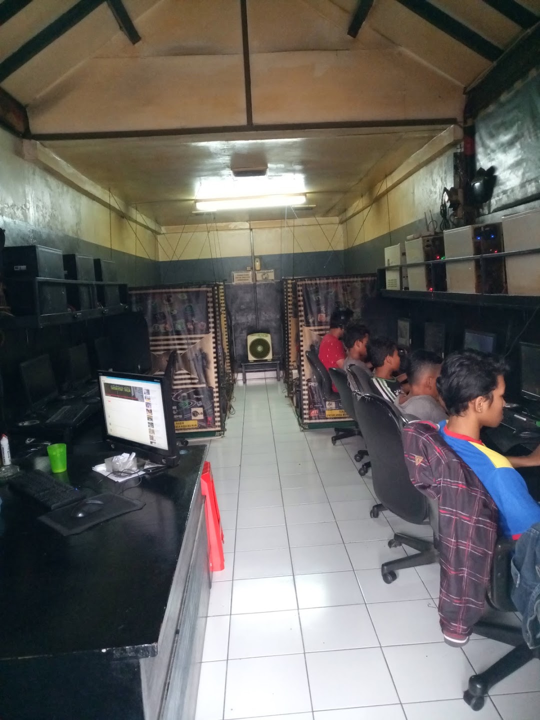Warnet TwinNet