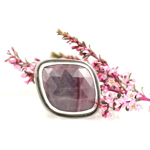 Jewelry Designer «ABRACADABRA Jewelry/Gem Gallery», reviews and photos, 205 E Liberty St, Ann Arbor, MI 48104, USA